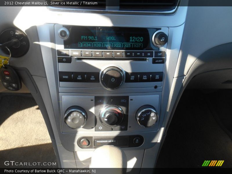 Silver Ice Metallic / Titanium 2012 Chevrolet Malibu LS