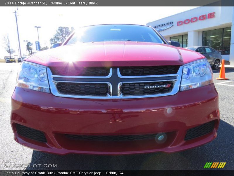 Redline 2-Coat Pearl / Black 2014 Dodge Avenger SE