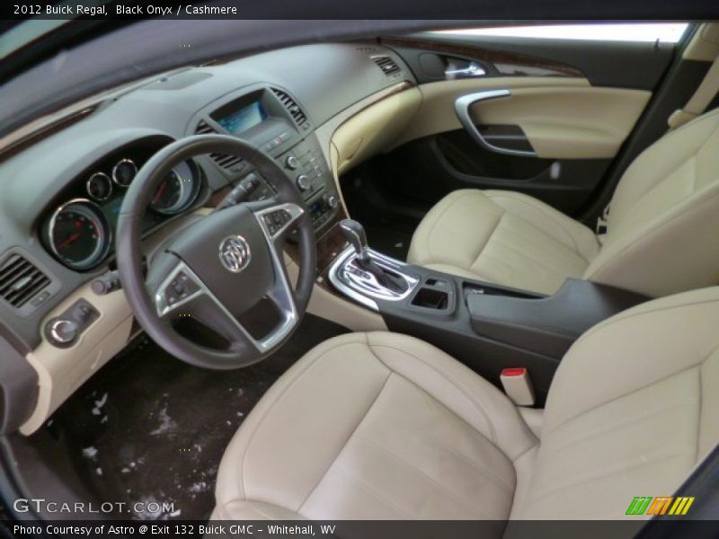 Black Onyx / Cashmere 2012 Buick Regal