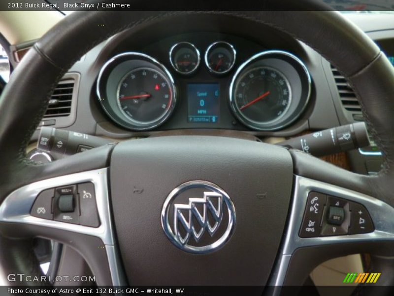 Black Onyx / Cashmere 2012 Buick Regal