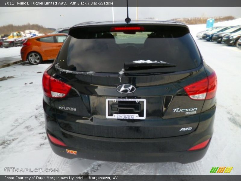 Ash Black / Black/Saddle 2011 Hyundai Tucson Limited AWD