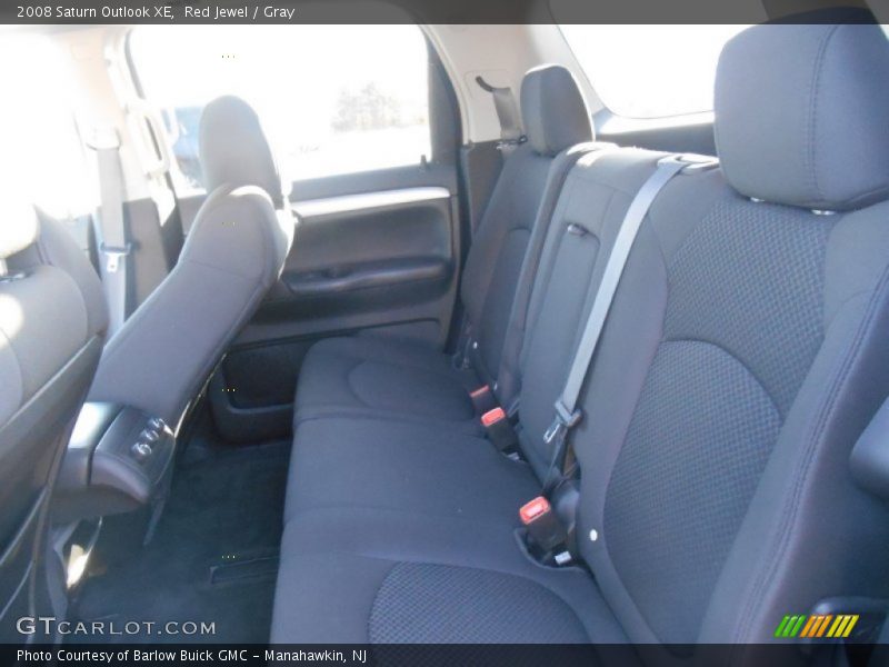 Red Jewel / Gray 2008 Saturn Outlook XE