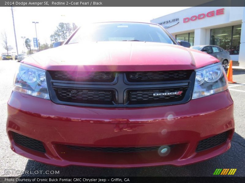 Redline 2-Coat Pearl / Black 2014 Dodge Avenger SE