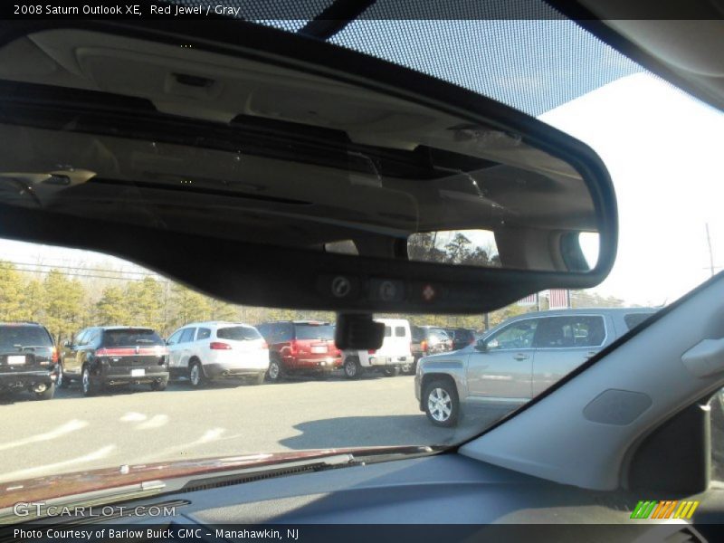 Red Jewel / Gray 2008 Saturn Outlook XE