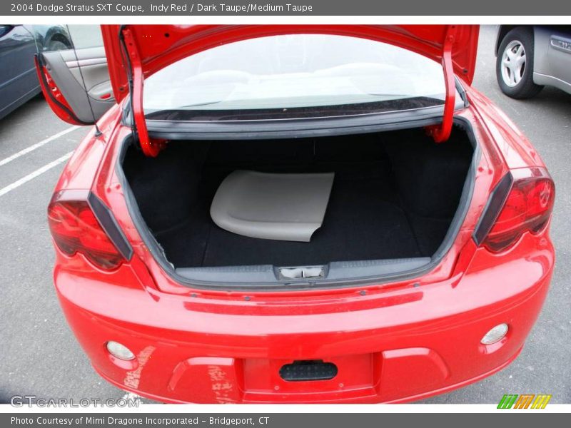 Indy Red / Dark Taupe/Medium Taupe 2004 Dodge Stratus SXT Coupe