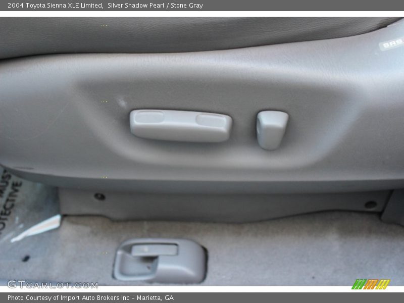 Silver Shadow Pearl / Stone Gray 2004 Toyota Sienna XLE Limited