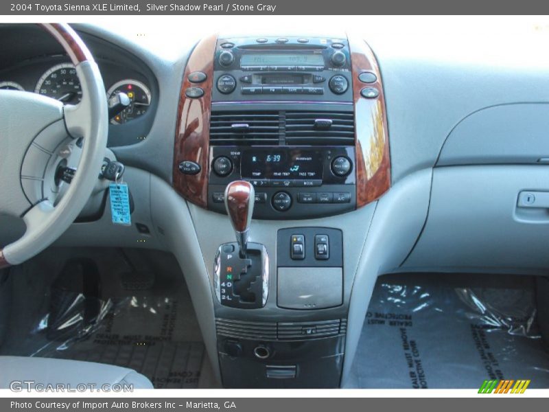 Silver Shadow Pearl / Stone Gray 2004 Toyota Sienna XLE Limited