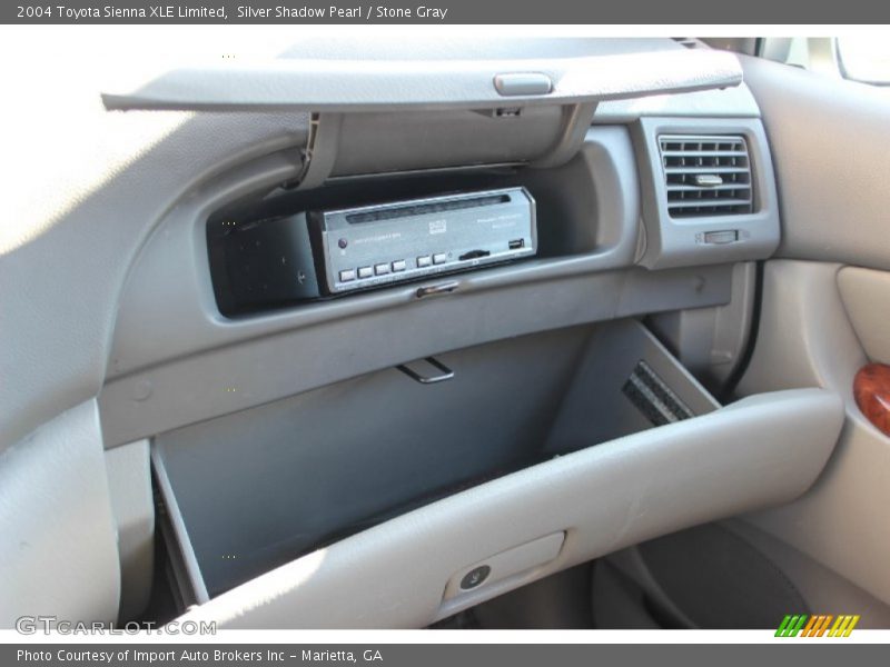 Silver Shadow Pearl / Stone Gray 2004 Toyota Sienna XLE Limited