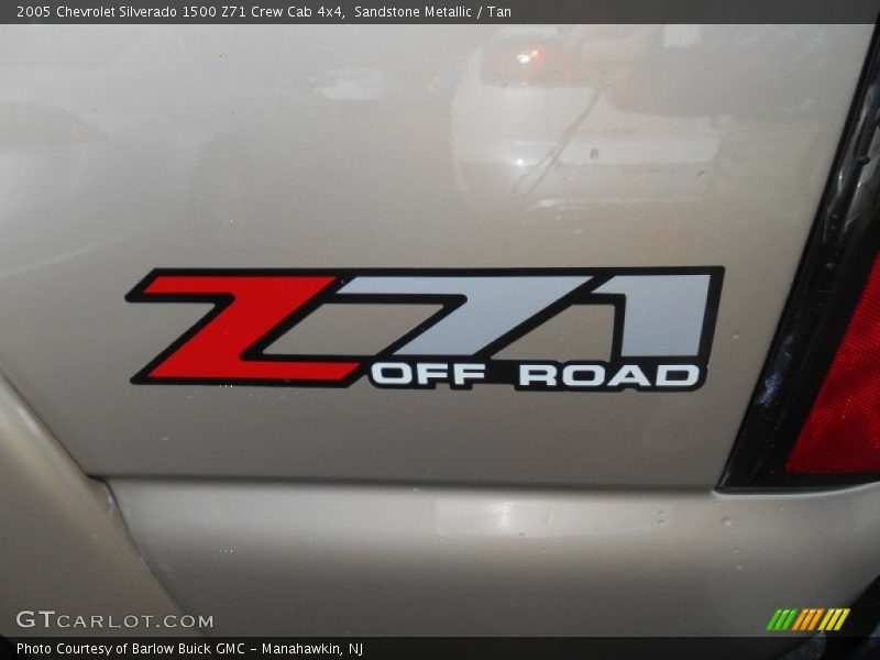 Sandstone Metallic / Tan 2005 Chevrolet Silverado 1500 Z71 Crew Cab 4x4