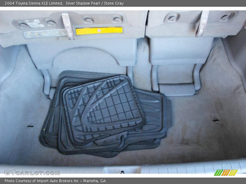 Silver Shadow Pearl / Stone Gray 2004 Toyota Sienna XLE Limited