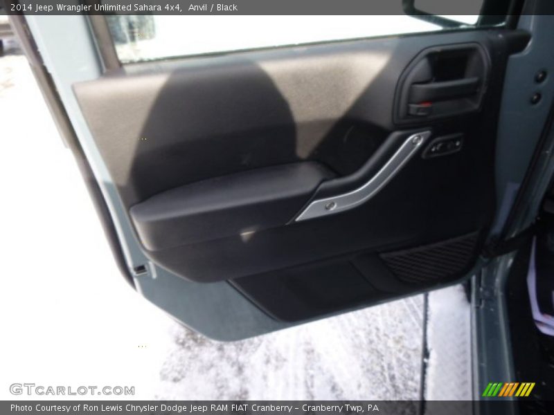 Anvil / Black 2014 Jeep Wrangler Unlimited Sahara 4x4