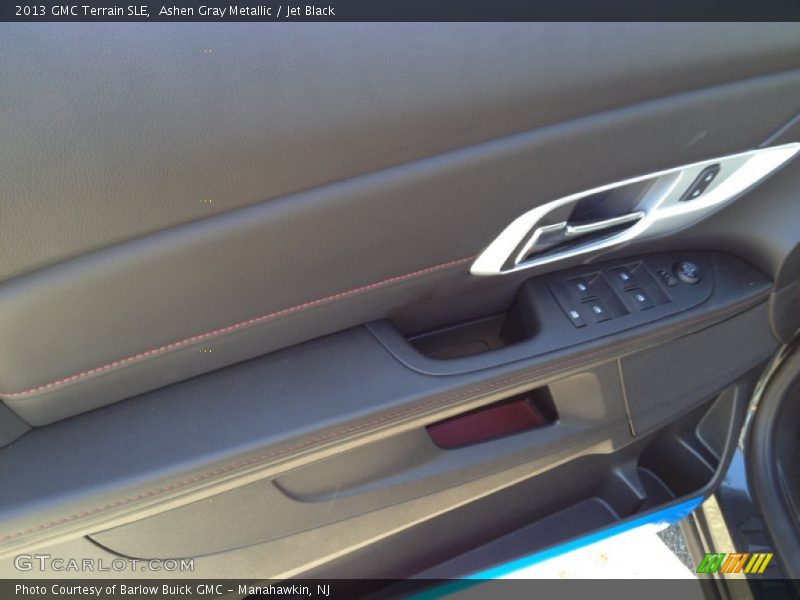 Ashen Gray Metallic / Jet Black 2013 GMC Terrain SLE