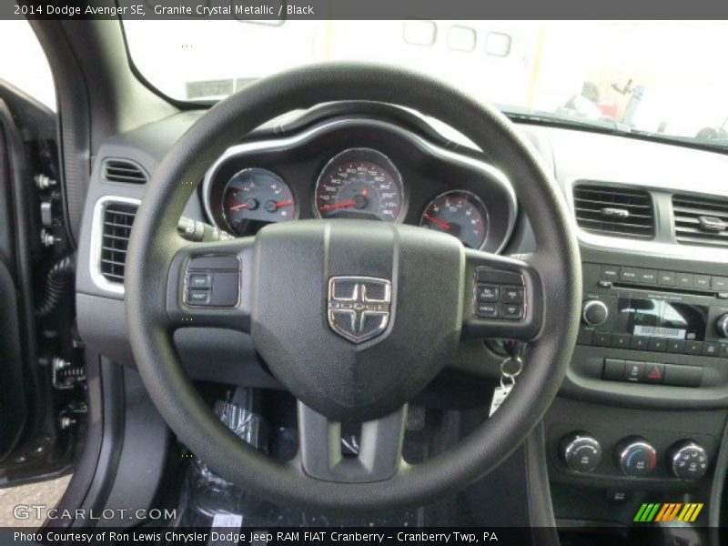 Granite Crystal Metallic / Black 2014 Dodge Avenger SE