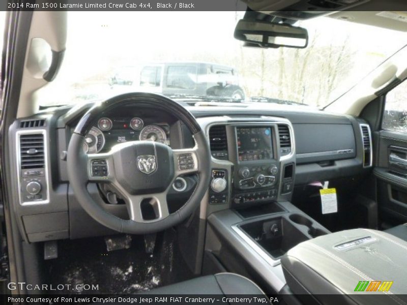 Dashboard of 2014 1500 Laramie Limited Crew Cab 4x4