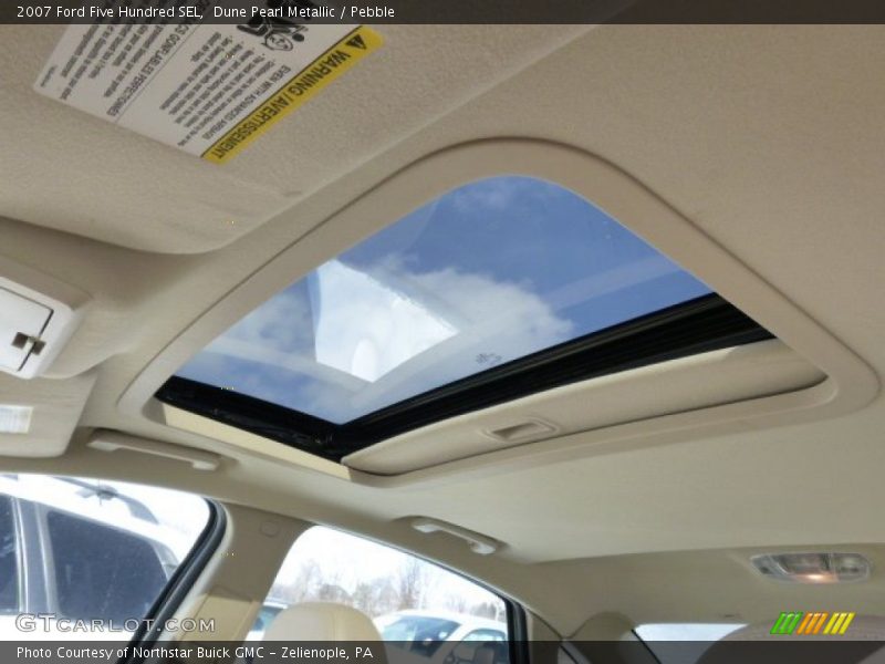 Dune Pearl Metallic / Pebble 2007 Ford Five Hundred SEL