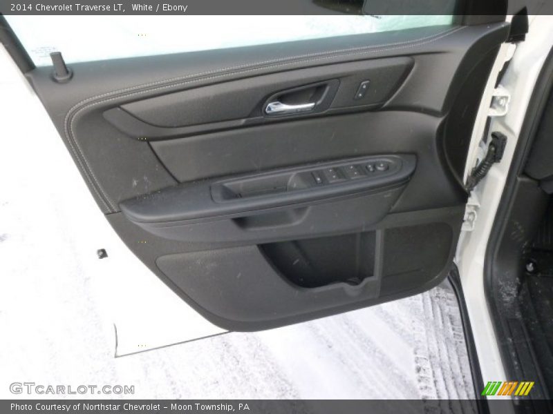 White / Ebony 2014 Chevrolet Traverse LT