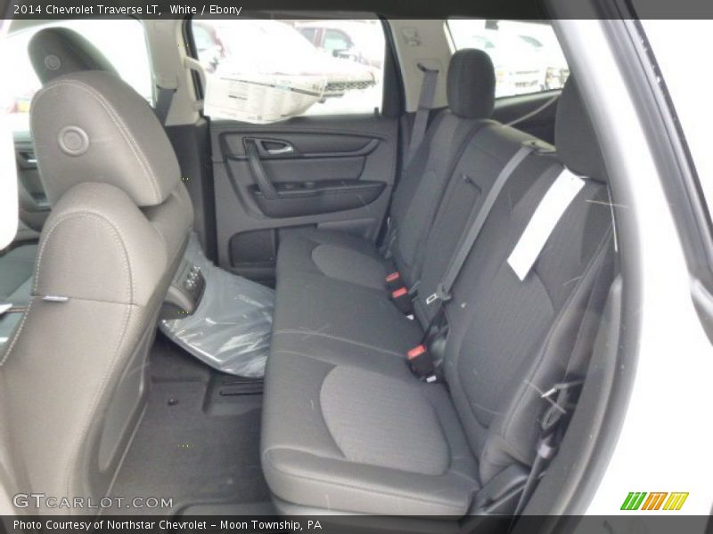 White / Ebony 2014 Chevrolet Traverse LT