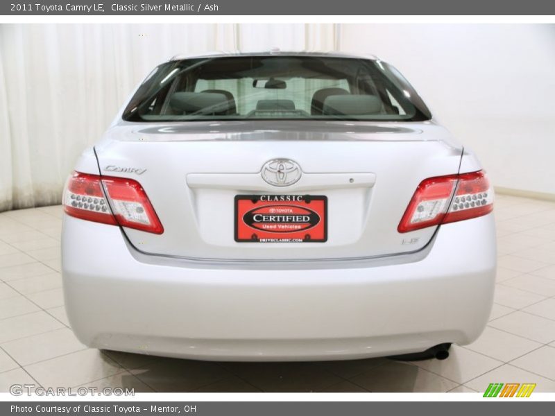 Classic Silver Metallic / Ash 2011 Toyota Camry LE