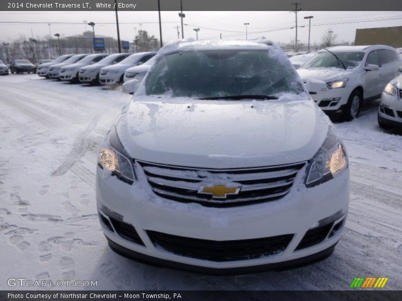 White / Ebony 2014 Chevrolet Traverse LT