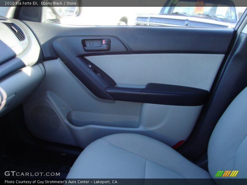 Ebony Black / Stone 2010 Kia Forte EX
