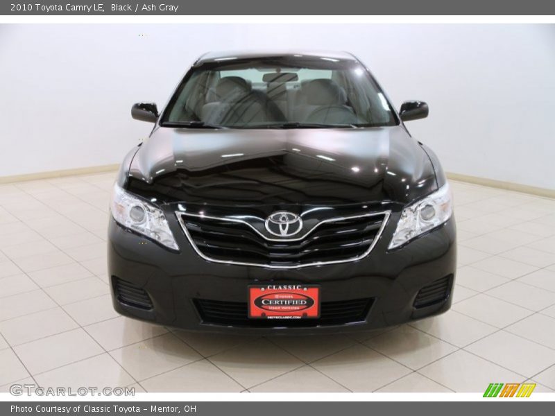 Black / Ash Gray 2010 Toyota Camry LE