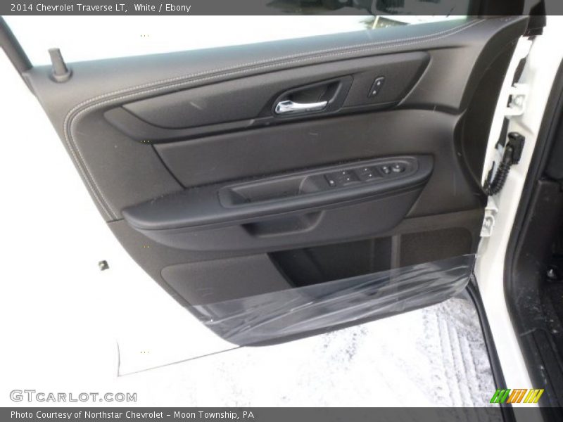 White / Ebony 2014 Chevrolet Traverse LT