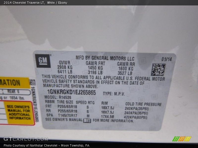White / Ebony 2014 Chevrolet Traverse LT