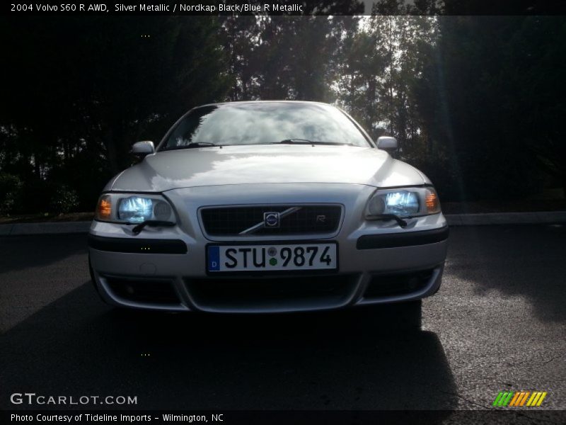 Silver Metallic / Nordkap Black/Blue R Metallic 2004 Volvo S60 R AWD