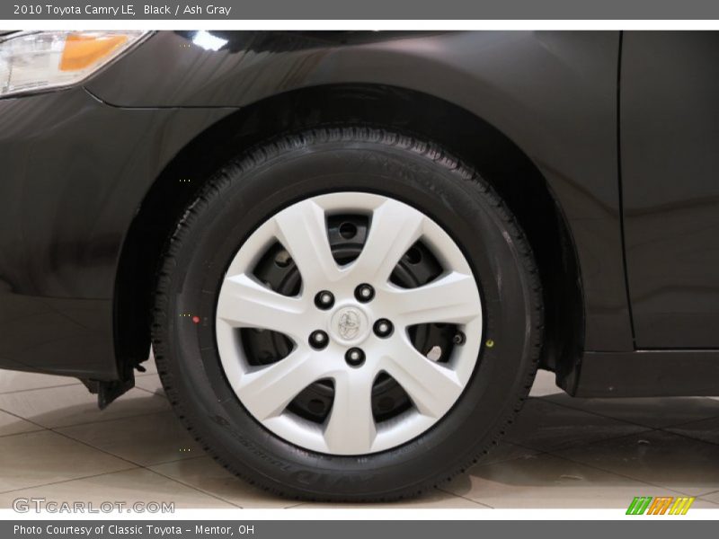 Black / Ash Gray 2010 Toyota Camry LE
