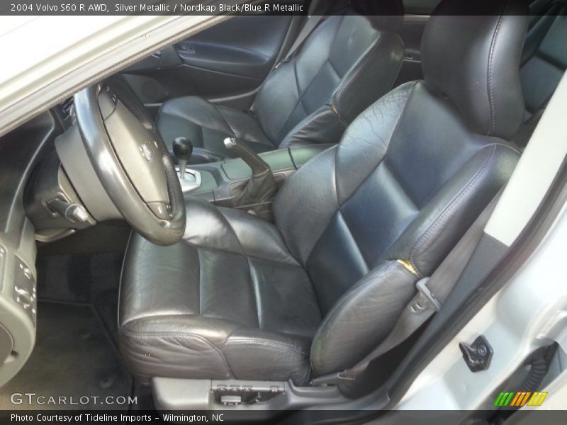 Front Seat of 2004 S60 R AWD
