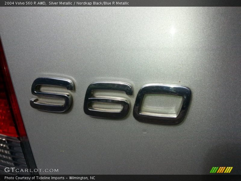  2004 S60 R AWD Logo