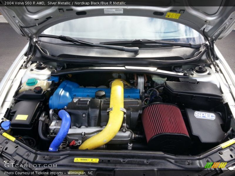  2004 S60 R AWD Engine - 2.5 Liter Turbocharged DOHC 20 Valve Inline 5 Cylinder