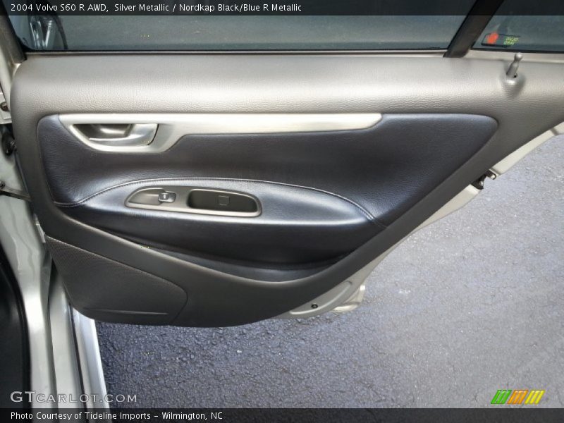 Door Panel of 2004 S60 R AWD