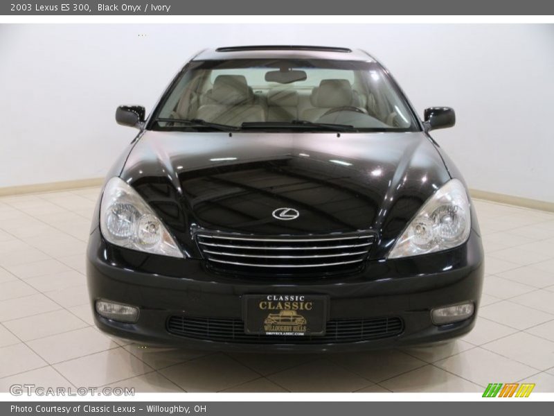 Black Onyx / Ivory 2003 Lexus ES 300