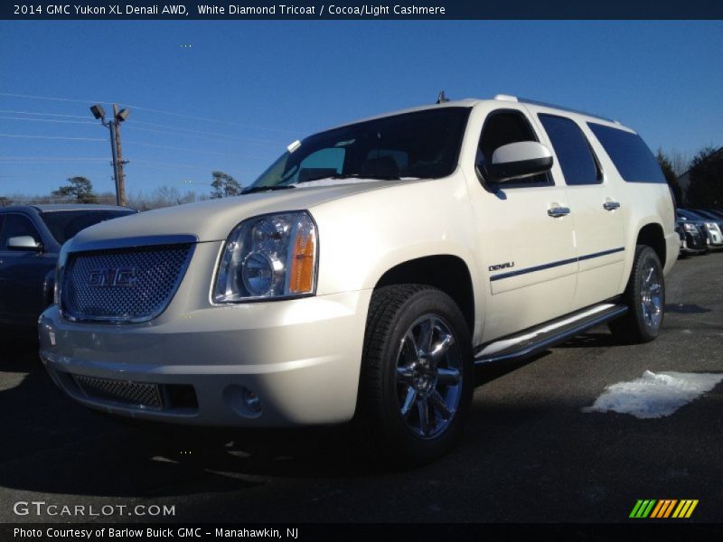 White Diamond Tricoat / Cocoa/Light Cashmere 2014 GMC Yukon XL Denali AWD
