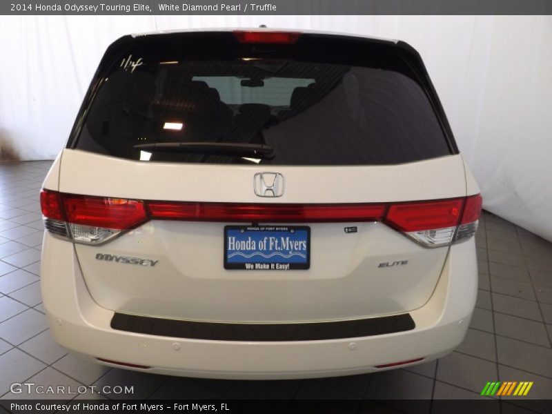 White Diamond Pearl / Truffle 2014 Honda Odyssey Touring Elite