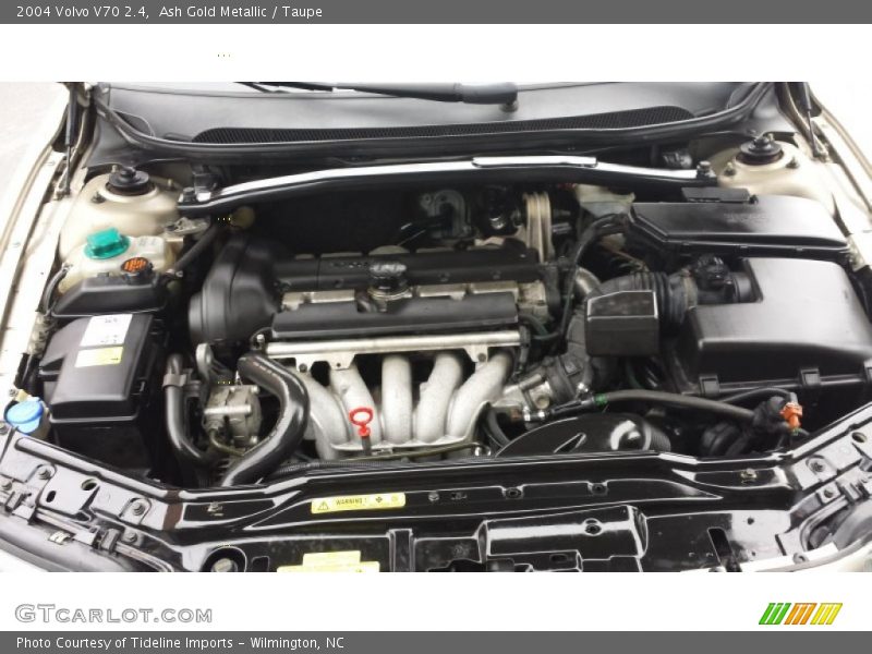  2004 V70 2.4 Engine - 2.4 Liter DOHC 20-Valve 5 Cylinder