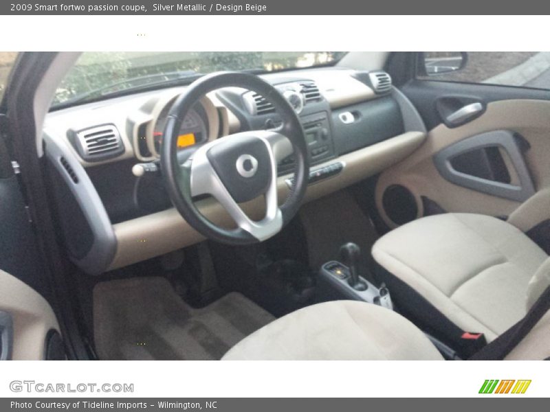 Silver Metallic / Design Beige 2009 Smart fortwo passion coupe