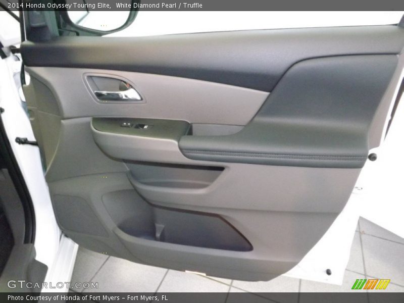 White Diamond Pearl / Truffle 2014 Honda Odyssey Touring Elite