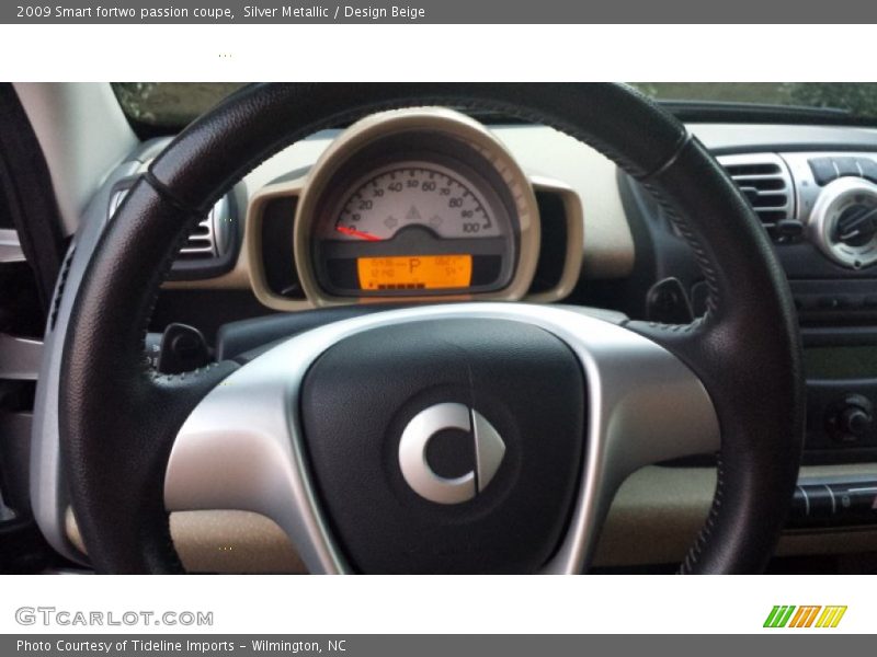 Silver Metallic / Design Beige 2009 Smart fortwo passion coupe