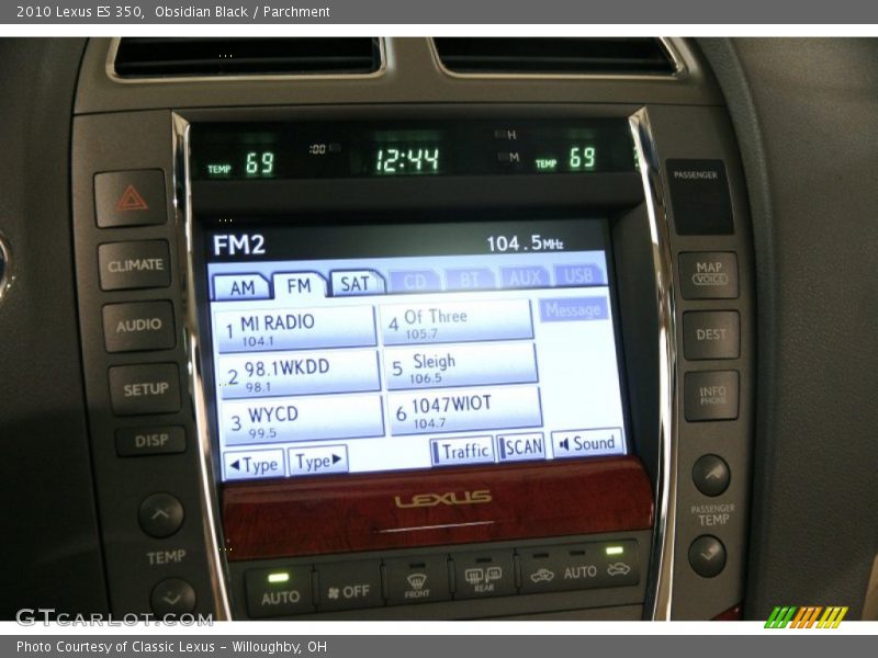 Obsidian Black / Parchment 2010 Lexus ES 350