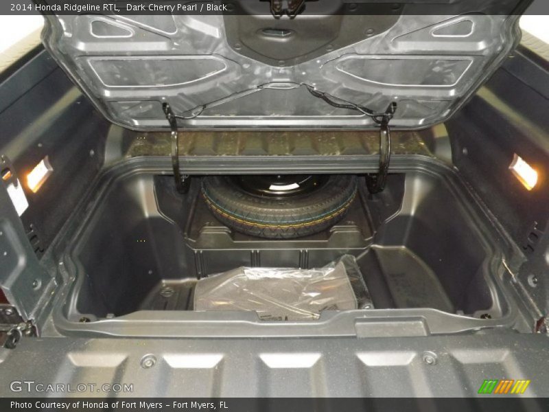 Dark Cherry Pearl / Black 2014 Honda Ridgeline RTL