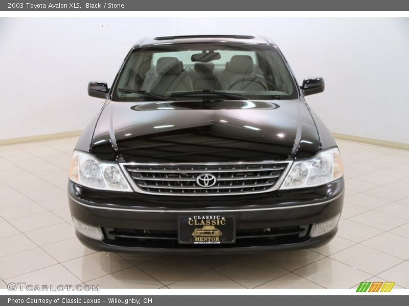 Black / Stone 2003 Toyota Avalon XLS