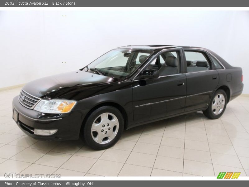 Black / Stone 2003 Toyota Avalon XLS
