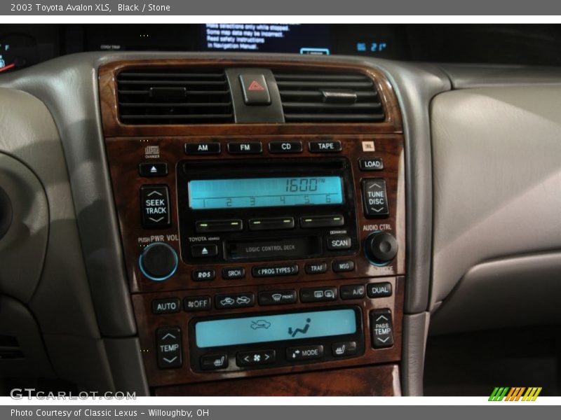 Black / Stone 2003 Toyota Avalon XLS