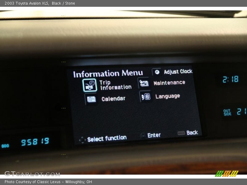 Black / Stone 2003 Toyota Avalon XLS