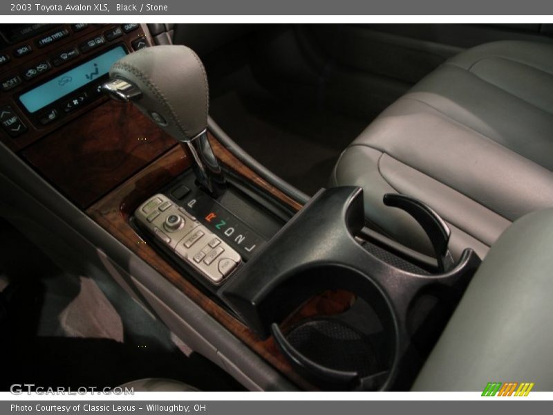 Black / Stone 2003 Toyota Avalon XLS