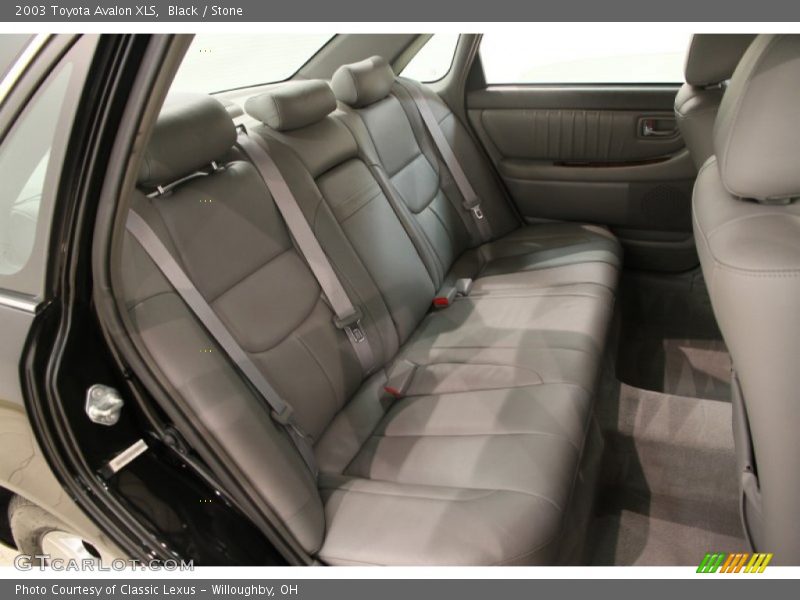 Black / Stone 2003 Toyota Avalon XLS