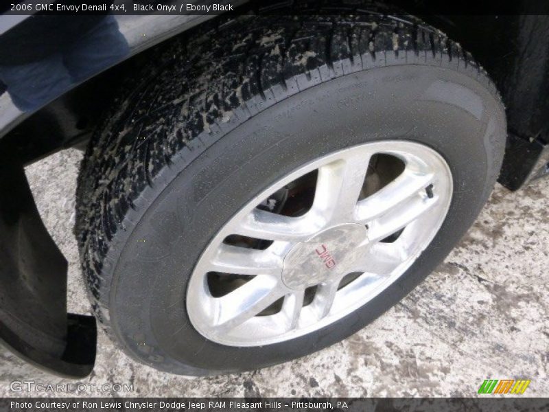 Black Onyx / Ebony Black 2006 GMC Envoy Denali 4x4