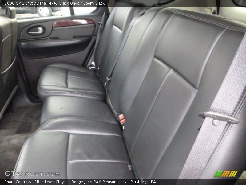 Black Onyx / Ebony Black 2006 GMC Envoy Denali 4x4